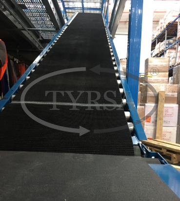 Transportadores de rodillos y de gravedad para industria textil